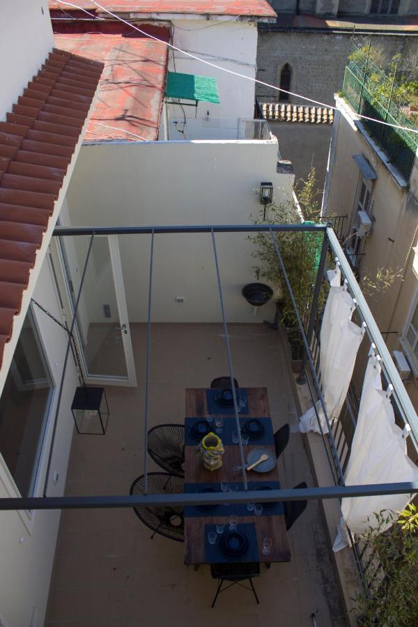 Schiara Apartment Napoli Bagian luar foto