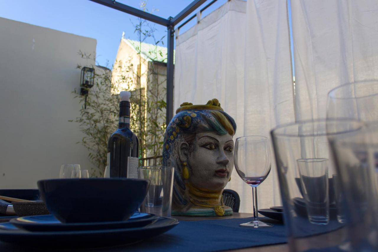 Schiara Apartment Napoli Bagian luar foto