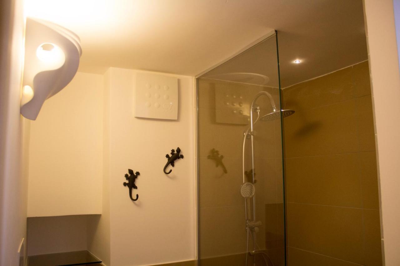 Schiara Apartment Napoli Bagian luar foto
